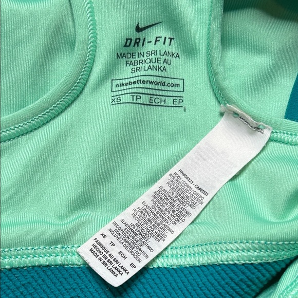 Nike Racerback Sports Bra - Picture 4 of 6